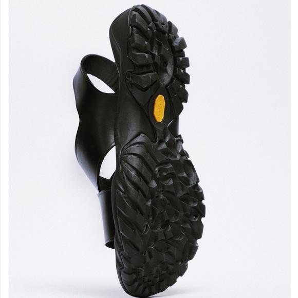 NWT Zara Vibram soled leather sandals lug trek black urban city size 39 - Picture 5 of 12
